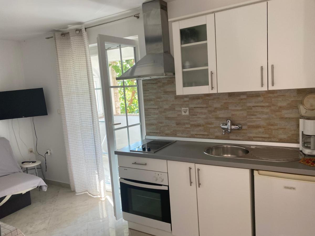 Apartments Nautica Barbat na Rabu المظهر الخارجي الصورة
