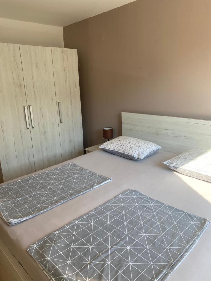 Apartments Nautica Barbat na Rabu المظهر الخارجي الصورة