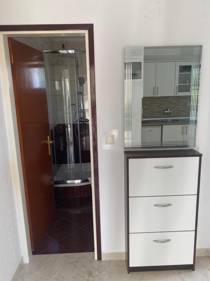 Apartments Nautica Barbat na Rabu المظهر الخارجي الصورة