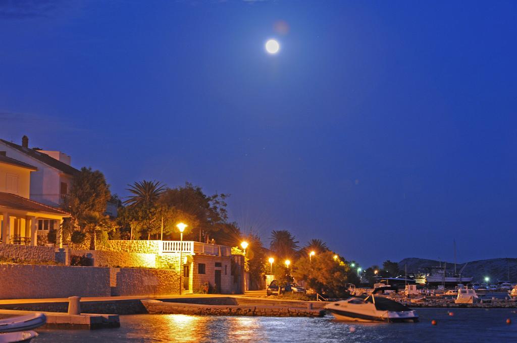 Apartments Nautica Barbat na Rabu الغرفة الصورة