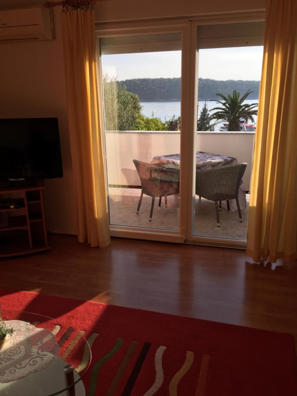 Apartments Nautica Barbat na Rabu المظهر الخارجي الصورة